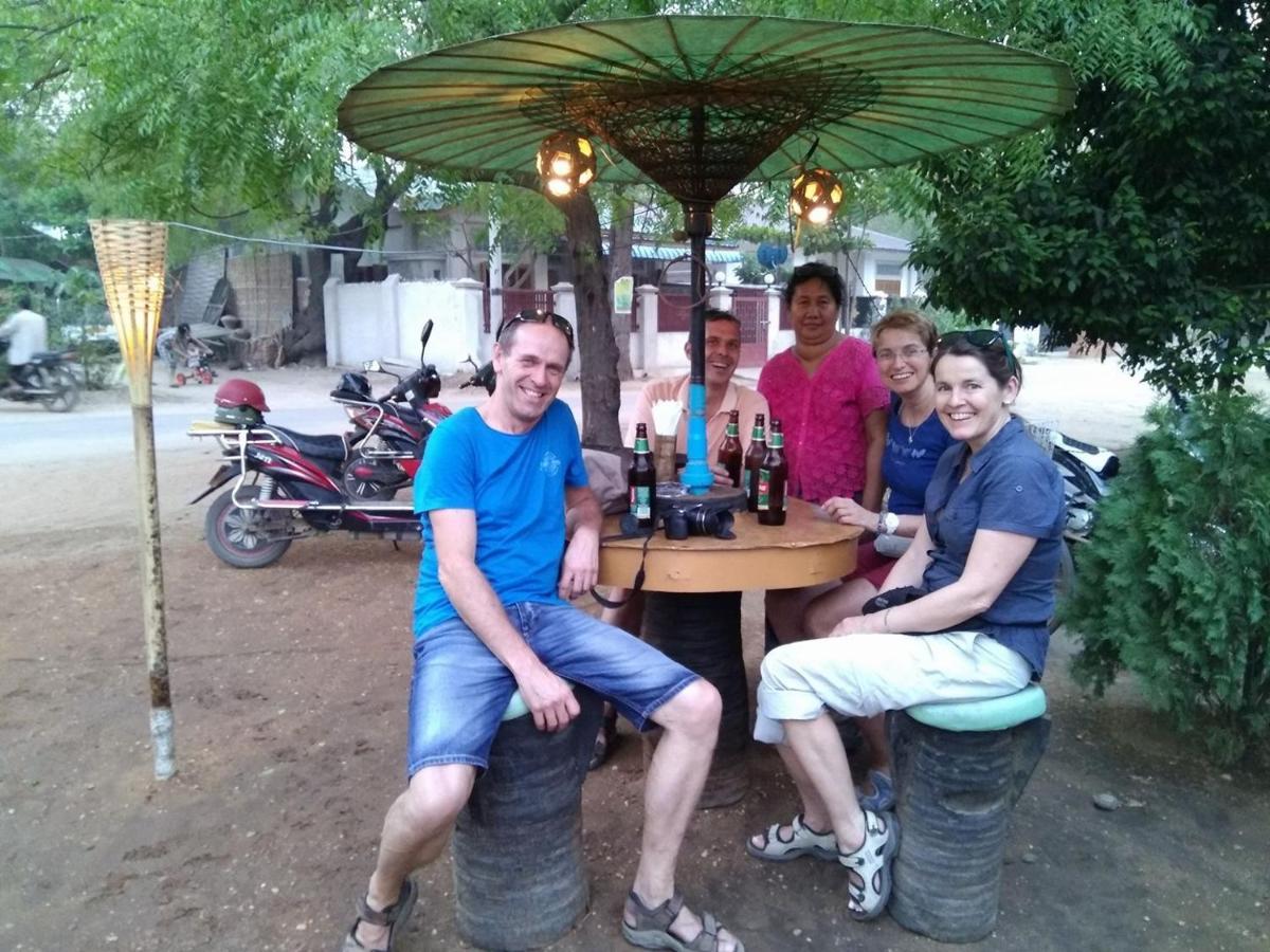Auberge de jeunesse My Family à Nyaung-U Extérieur photo